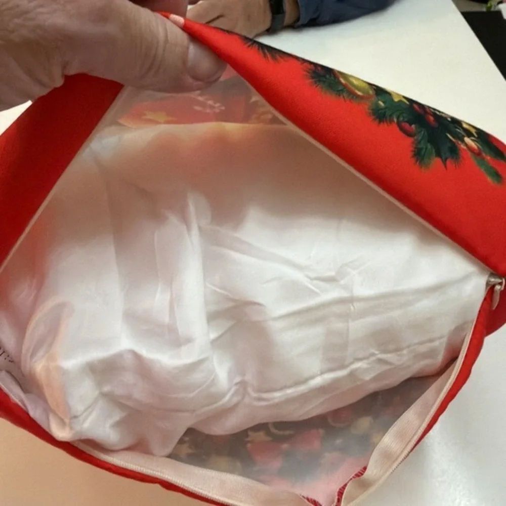 Maltese Christmas Pillow 16x16 Water Resistant   ‎   3829